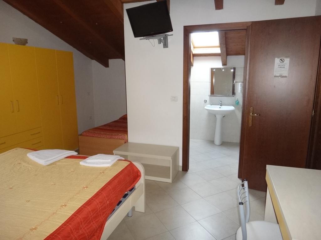 Agriturismo San Valentino Castellarano Værelse billede